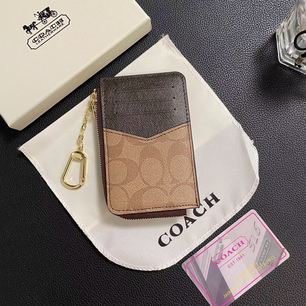 Premium craftsmanship of COACH Timeless Classic Card Holder Wallet in detail