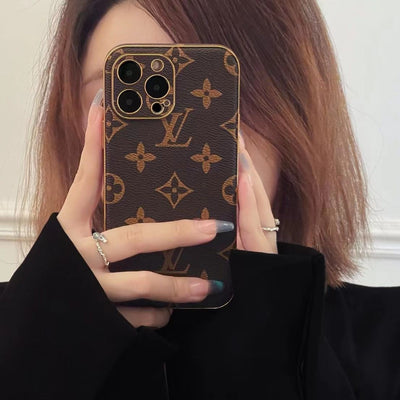 Premium Quality LV Monogram iPhone Case - Fashion Statement