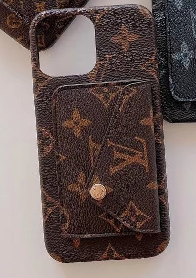 Iconic LV Monogram Design on Canvas Card Holder